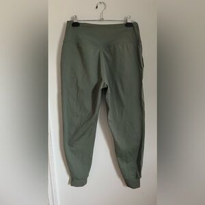 SAGE Collective jogger